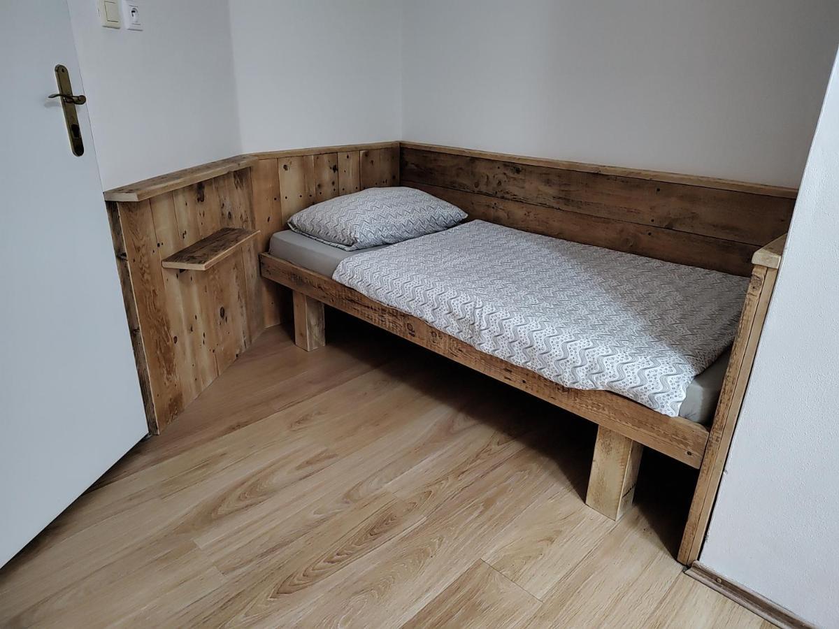 Motel Sofer Volkovce Eksteriør bilde